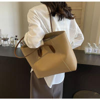 Nuevo bolso de mano de gran capacidad para mujer, bolso informal simple para las axilas, bolso de hombro versátil de moda para viajeros - details 21