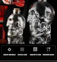 Botella de vidrio de alta calidad con forma de calavera de 750 ml, vaso de cerveza con cara de calavera de vino, vodka, whisky, tapa de café de madera - details 1