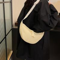 Bolso cruzado Hobo de nailon a la moda, bolso para las axilas, bolsos de un solo hombro, bolso de lona para ir al trabajo de estilo coreano, bolso de bola de masa Unisex - details 15