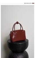 Bolso cuadrado pequeño retro francés, nuevo bolso de bolso de mano a la moda para mujer, bolso de mensajero de un solo hombro. - details 10