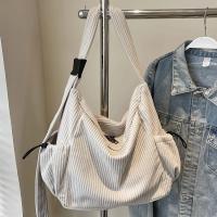 Bolso Cruzado de Terciopelo para Mujer de Gran Capacidad Moda Suave y Duradera con Pequeñas Bolsillos Laterales y Compartimentos Ideal para Viajes Cortos, Trabajo y Viajes Diarios - details 26