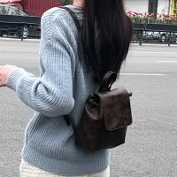 Mochila con solapa y cordón de cuero PU para mujer, bolso de hombro de gran capacidad a la moda, estilo coreano, Color sólido, para libros escolares - details 12