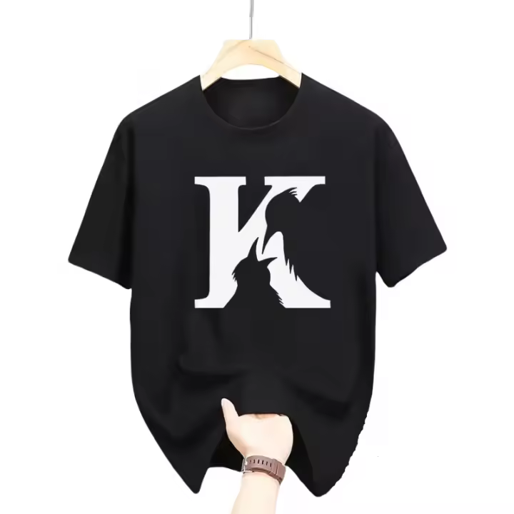 Camiseta de manga corta con cuello redondo y estampado de letra K creativa para hombre, top informal y cómodo para verano - 1