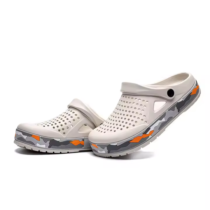 Gran oferta, zuecos de marca, sandalias para hombre, zapatos informales, sandalias ligeras para hombre, toboganes para exteriores, zapatos de jardín de suela blanda, sandalias de playa de verano - 1