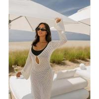 Vestido largo de punto de ganchillo calado para cubrir el bikini en vacaciones en la playa - details 17