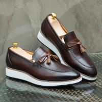 Zapatos bajos retro de cuero con borlas para hombre - details 0