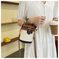 Bolso de cubo para mujer, bolsa de cilindro cruzado, un hombro, portátil, a la moda, novedad de 2023 - details 8
