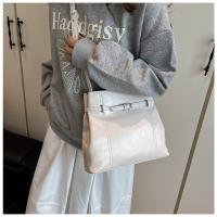 Nuevo Bolso tipo cubo Textura De Alta Gama Bolsa De Hombro Crossbody Textura Bolsa De Hombro Moda Bolsa De Mujer Portátil - details 18