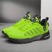 CLOHOO Zapatillas de deporte de punto transpirables para hombre con suela MD acolchada gruesa: comodidad para todas las estaciones, detalles en verde neón/negro, tracción duradera para deportes y uso casual, calzado cómodo, diseño de zapato elegante, - details 9