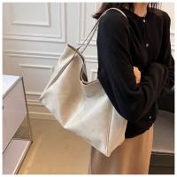 Bolso de mano para mujer, bolsa para axila a la moda, bolso de hombro de cuero Pu suave de gran capacidad, bolso cruzado Retro, bolsos de cubo portátiles informales - details 9