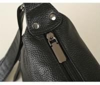 Bolso bandolera de piel auténtica para mujer, correa de hombro ajustable, diseño minimalista de gran capacidad, cierre de cremallera, capa de piel de vaca suave, blanco/negro, fabricado en Guangzhou, bolso de viaje versátil, accesorio elegante, costuras d - details 19