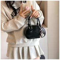 Bolso pequeño plateado de gama alta para mujer 2025 nuevo bolso de mensajero versátil popular bolso de bolos portátil de moda - details 25