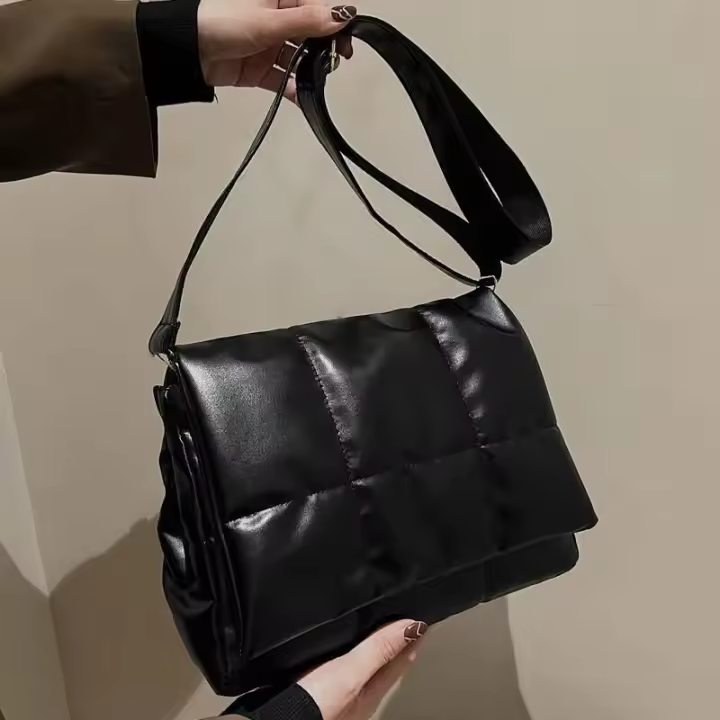 Hombro de gran capacidad para mujer, bolso cruzado acolchado a cuadros de moda de diseñador - 1