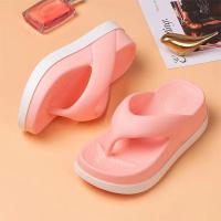 Chanclas de suela gruesa para mujer, sandalias de verano e interior, zapatillas de playa con aumento de altura de 5 cm - details 2
