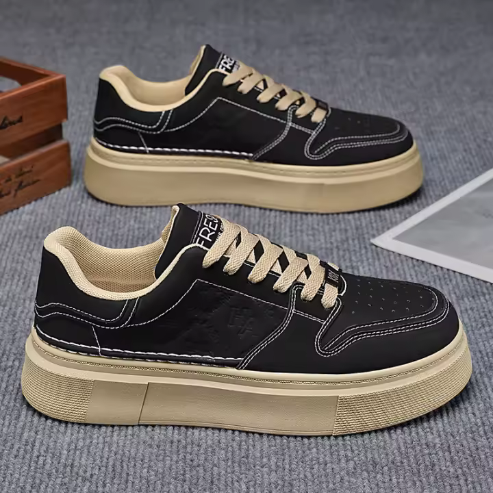 Zapatos blancos transpirables para hombre, zapatillas de deporte informales con plataforma que combinan con todo, a la moda, para verano, 2025 - 1