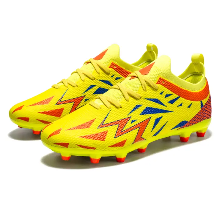 Zapatillas de fútbol antideslizantes y resistentes al desgaste tanto para hombres como para mujeres. - 1
