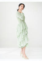 Vestido de primavera Miyake para mujer, aspecto sofisticado, cintura delgada, con bordes con volantes y mangas largas con elegancia. - details 21