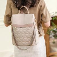 Mochila de nailon con remaches para mujer, mochila antirrobo de gran capacidad para niña, mochila de ocio multifuncional, 2023 - details 7