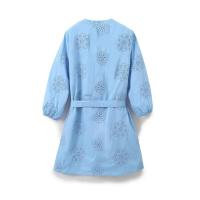 OUWU- Vestido Mini de Verano 2025 para Mujer de Algodón Azul Claro con Bordado, Cuello en V, Botones, Cinturón, Manga Abullonada y Diseño de Ojales. - details 2