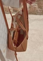 Bolso de mano de color sólido para mujeres, material de cuero de vaca, bolso de axila, moda - details 9