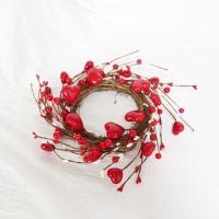 Corona Artificial en forma de corazón de 30cm, candelabro de corazón de baya de espuma romántica, corona roja hecha a mano para el Día de San Valentín, fiesta de boda - details 4