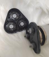 Maquinilla de afeitar para hombres, cabeza de tres cuchillos flotante giratoria, lavado de todo el cuerpo, recargable de alta potencia - details 3