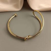 Lazo de nuevo estilo creativo sin pulsera de metal impermeable de alta calidad para mujer chapada en oro, joyería de fiesta - details 5