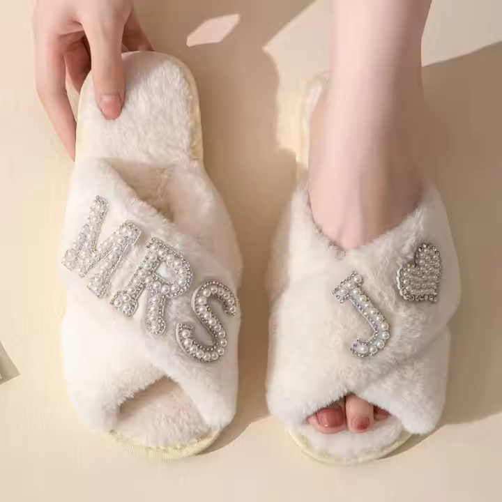 Cómodo tobogán de casa borroso con dedos expuestos, zapatos de interior esponjosos para zapatillas con tiras cruzadas para mujer - 1