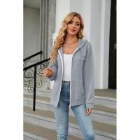 Sudadera con capucha y cremallera cerrada para mujer - details 27