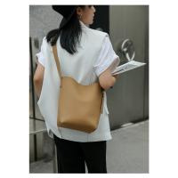 Bolso de Cuero de Vaca de Gran Tamaño Bolso Versátil para Mujeres Nuevo Bolso de Hombro 2025 - details 9