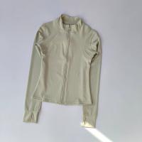 Traje de Yoga de Alta Gama Collar Alto Deportivo Abrigo Largo A prueba de viento para Correr y Entrenar Camisetas y Topes de China - details 5
