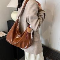 Bolso Hobo sencillo con colgante de bolso de hombro de cuero de PU estilo coreano con cremallera bolso cruzado de Color sólido bolso de mujer - details 4