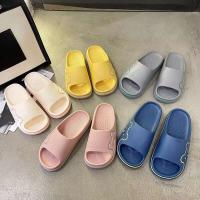 Nueva Idea de producto 2022, zapatillas de interior de verano para baño, sandalias y zapatillas de mujer de fondo suave desodorizantes antideslizantes - details 3