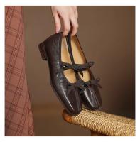 Nueva piel de oveja cabeza cuadrada estilo retro pequeños zapatos de cuero arco pedal boca poco profunda Mary Jane zapatos individuales - details 8