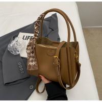 Bolso de mano de cesta de verduras popular de este año para mujer 2025 nuevo bolso de cubo de cuero suave bolso de mensajero de hombro de viajero - details 10