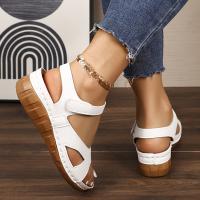 Sandalias de Verano Blancas Casuales Ajustables con Correa de Gancho y Bucle, Tacón de Cuña Grueso, Cubierta PU, Perfectas para Salidas, Compras, Paseos de Playa - details 3