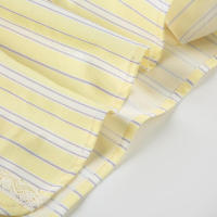 Pantalones cortos básicos cómodos e informales sueltos con botones de cintura elástica tejidos a rayas de verano para mujer - details 78