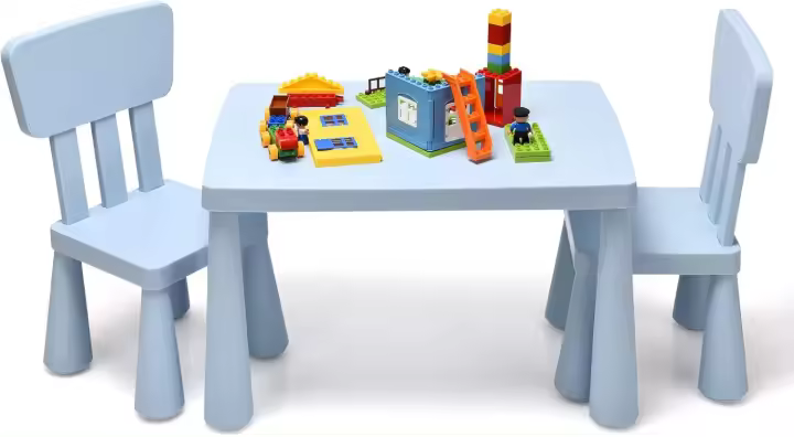 Juego de mesa y silla infantil, mesa con 2 sillas de plástico para niños, juego de pupitres de actividades para niños, juego de muebles infantiles de 3 piezas, apto para 1-7 años (azul) - 1