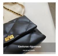 Bolso de cadena de moda con diseño de nicho para mujer 2025 Nuevo bolso cruzado de moda de primavera/verano Bolso cuadrado pequeño de un solo hombro con textura de alta calidad - details 4