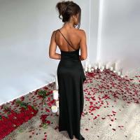 Vestido de fiesta elegante de color liso con un hombro largo para mujer, dobladillo de alta puntuación con pliegues en la cintura - details 7