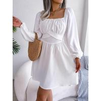 Vestido de verano 2025 para mujer con cuello cuadrado, volantes, cintura ajustada y color sólido. - details 1