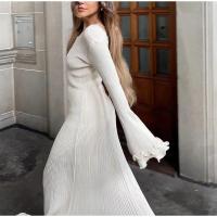 Maxivestido de punto con dobladillo y volantes para mujer, traje elegante acampanada de manga larga con cuello redondo y espalda - details 8