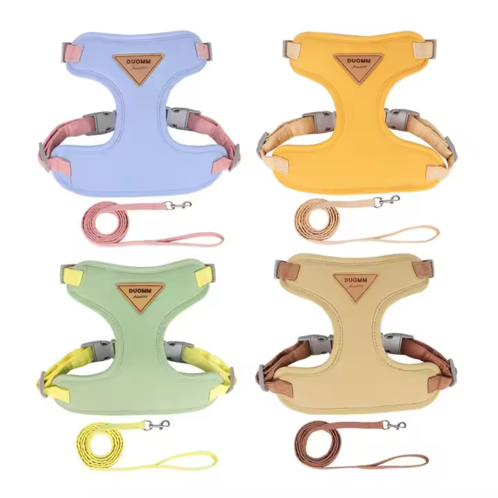 Conjunto de arnés y correa de malla para perros, arneses ajustables suaves y transpirables para mascotas, arnés reflectante para cachorros, correas para el pecho para perros - 1
