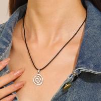 Collar Gótico Boho de Espiral Vortex Hecho a Mano de Cuero Joyería de Moda 2023 Y2K para Mujeres - details 2