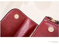 Bolso Cruzado de Cuero Genuino Premium Diseño Clásico, Cierre con Snap, Correa Ajustable, Tono Dorado, Perfecto para Uso Diario, Viajes, Trabajo - details 7