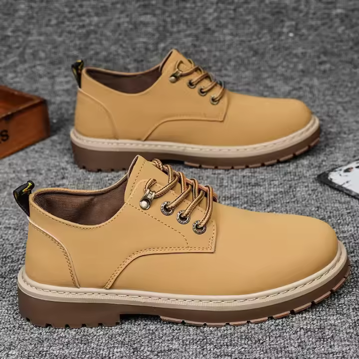 Botas de moda para hombres 2025 Zapatillas antideslizantes zapatos de trabajo seguros estilo casual - 1