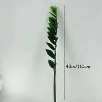 La decoración del hogar de 51 pulgadas incluye plantas, grandes ramas de plantas artificiales, láminas de plástico falsas y árboles de banyan verdes en los dormitorios. - details 11