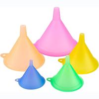 Embudo de cocina de colores, herramienta dispensadora de aceite, botellas, tarros y cuencos, 5 piezas - details 0