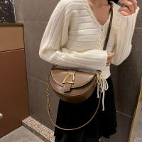 Bolso de sillín con textura Retro para mujer, novedad de verano 2024, bolso con cadena para axila, bandolera de hombro informal que combina con todo, moda - details 3