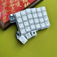 Silakka54 Teclado mecánico cableado con Wechsel caliente QMK/VIAL Control personalizado en blanco con teclas simples Ergonomía y control maestro RP2040 Accesorios para teclados de juegos - details 4